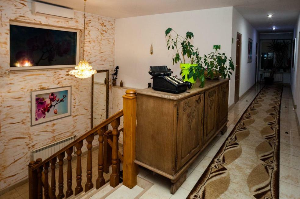 Zajazd Orchidea Nagoszewo Exterior photo